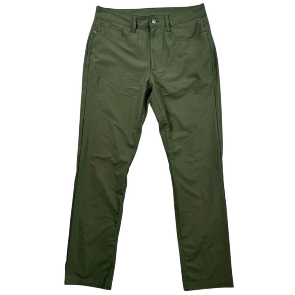 Swiss Tech Men's Performance Chino Pants Army Green/Olive, Size 30 x 32
